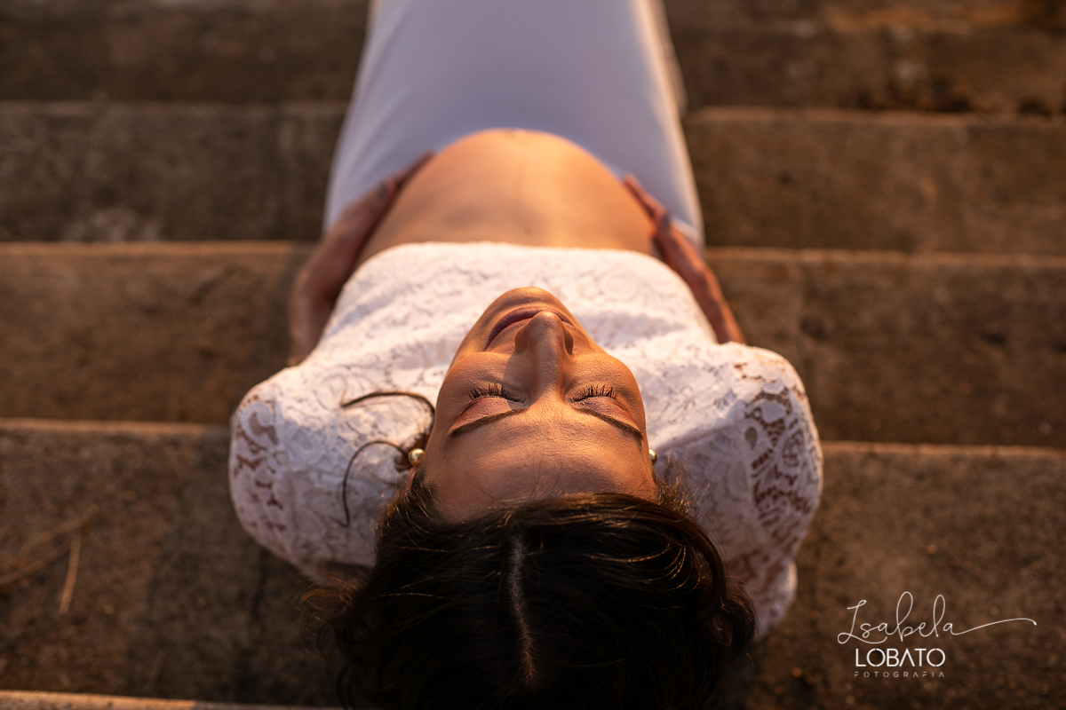 ensaio-fotografico-gestante-fotografia-de-gravida-foto-de-gestante-book-de-gravida-doce-espera-fotografa-especializada-em-gestante-melhor-fotografo-de-barbacena-isabela-lobato-fotografia-estudio-de-fotos-em-barbacena-fotografa-de-casamentos-em-barbacena
