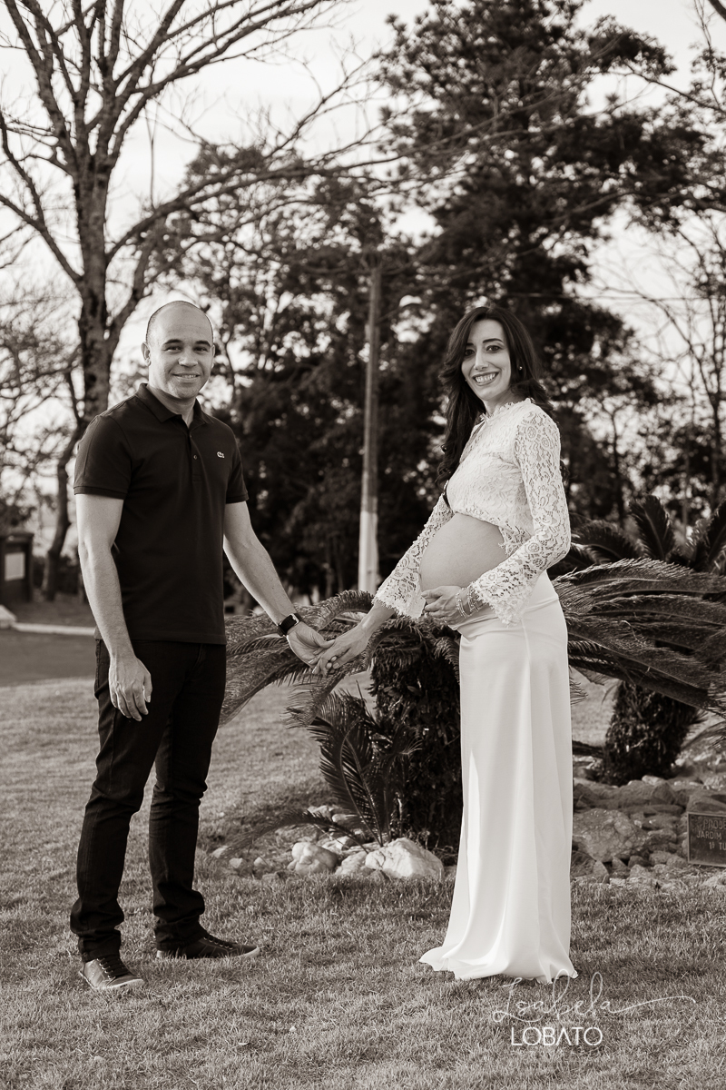 ensaio-fotografico-gestante-fotografia-de-gravida-foto-de-gestante-book-de-gravida-doce-espera-fotografa-especializada-em-gestante-melhor-fotografo-de-barbacena-isabela-lobato-fotografia-estudio-de-fotos-em-barbacena-fotografa-de-casamentos-em-barbacena
