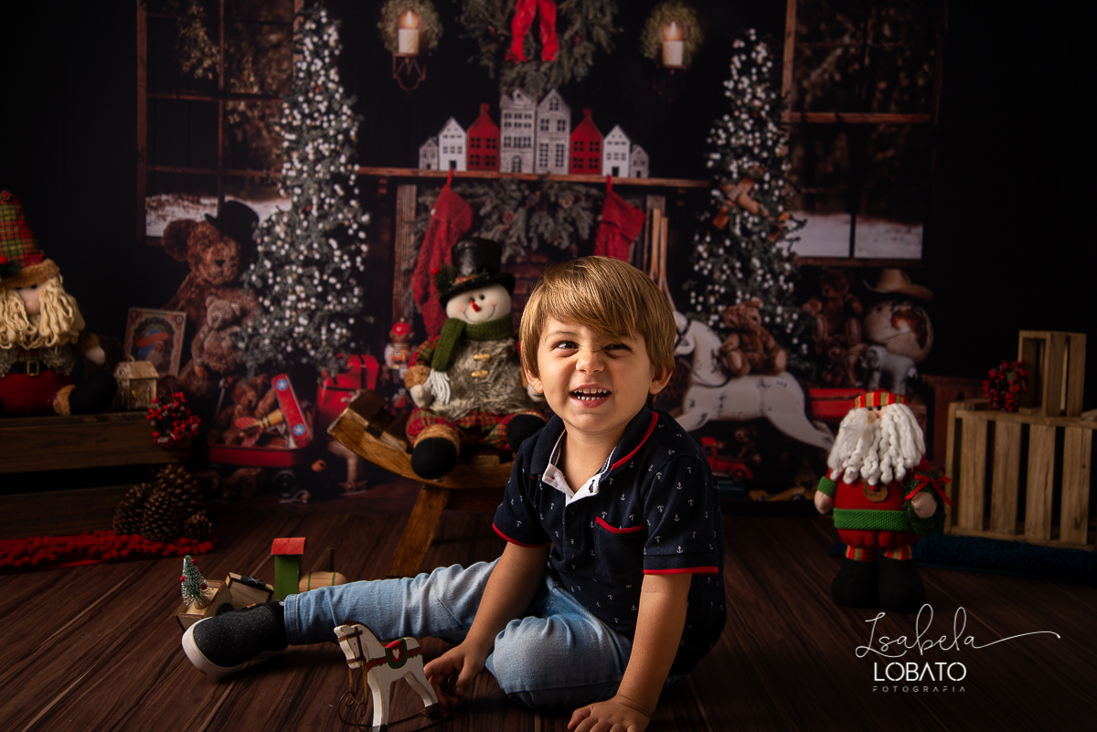 natal-2019-papai-noel-presente-de-natal-o-natal-vem-vindo-ceia-de-natal-neve-fotografia-de-natal-ensaio-fotografico-de-natal-fotografo-de-crianca-barbacena-mg-isabela-lobato-fotografia-melhores-fotografos-de-minas-gerais-estudio-fotografico-cenario-natal