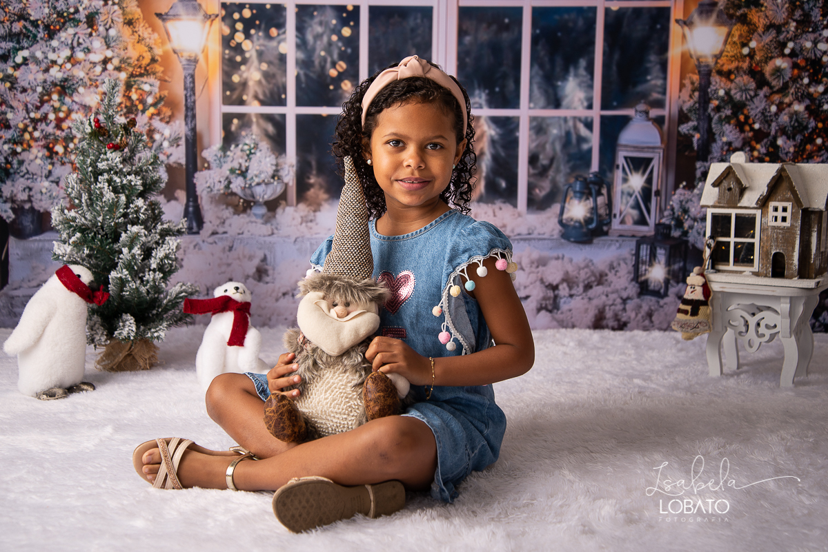 natal-2019-papai-noel-presente-de-natal-o-natal-vem-vindo-ceia-de-natal-neve-fotografia-de-natal-ensaio-fotografico-de-natal-fotografo-de-crianca-barbacena-mg-isabela-lobato-fotografia-melhores-fotografos-de-minas-gerais-estudio-fotografico-cenario-natal