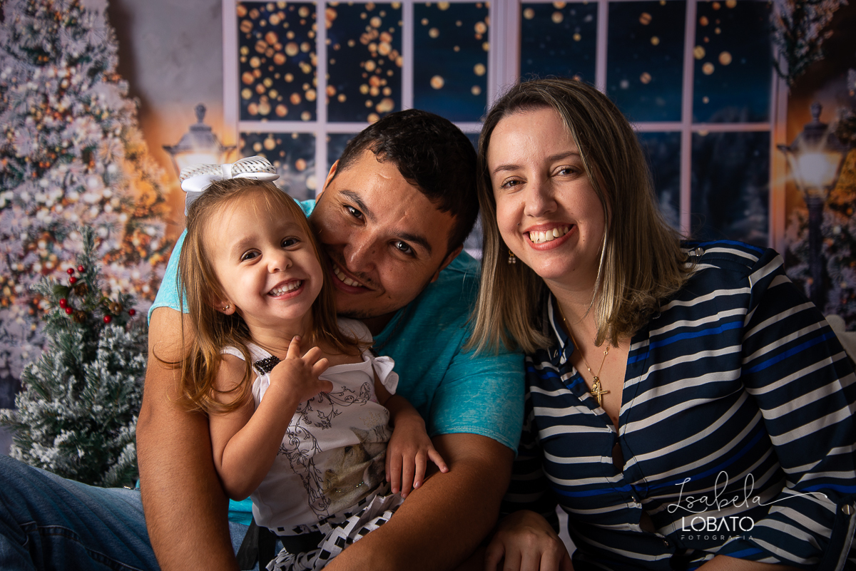 natal-2019-papai-noel-presente-de-natal-o-natal-vem-vindo-ceia-de-natal-neve-fotografia-de-natal-ensaio-fotografico-de-natal-fotografo-de-crianca-barbacena-mg-isabela-lobato-fotografia-melhores-fotografos-de-minas-gerais-estudio-fotografico-cenario-natal