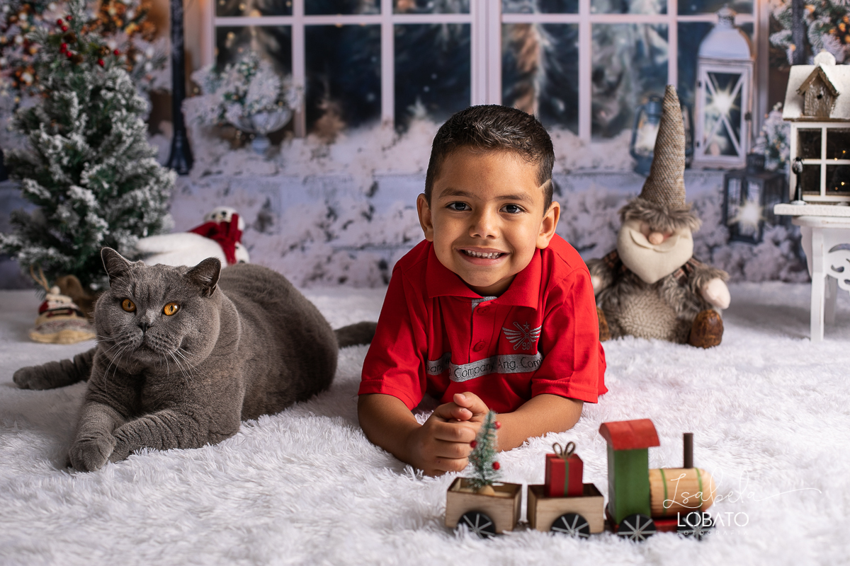 natal-2019-papai-noel-presente-de-natal-o-natal-vem-vindo-ceia-de-natal-neve-fotografia-de-natal-ensaio-fotografico-de-natal-fotografo-de-crianca-barbacena-mg-isabela-lobato-fotografia-melhores-fotografos-de-minas-gerais-estudio-fotografico-cenario-natal