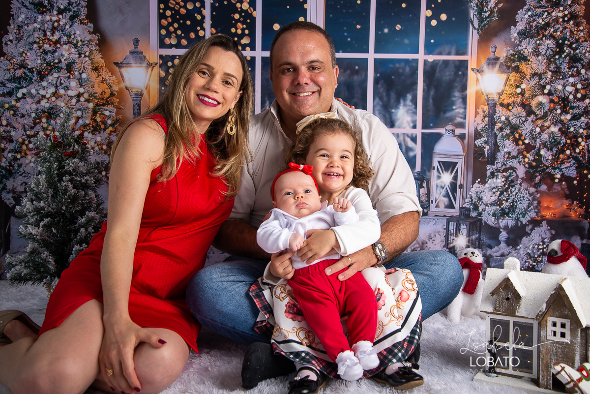 natal-2019-papai-noel-presente-de-natal-o-natal-vem-vindo-ceia-de-natal-neve-fotografia-de-natal-ensaio-fotografico-de-natal-fotografo-de-crianca-barbacena-mg-isabela-lobato-fotografia-melhores-fotografos-de-minas-gerais-estudio-fotografico-cenario-natal