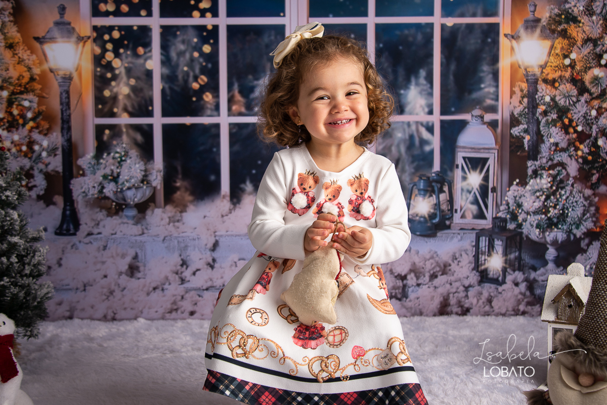 natal-2019-papai-noel-presente-de-natal-o-natal-vem-vindo-ceia-de-natal-neve-fotografia-de-natal-ensaio-fotografico-de-natal-fotografo-de-crianca-barbacena-mg-isabela-lobato-fotografia-melhores-fotografos-de-minas-gerais-estudio-fotografico-cenario-natal