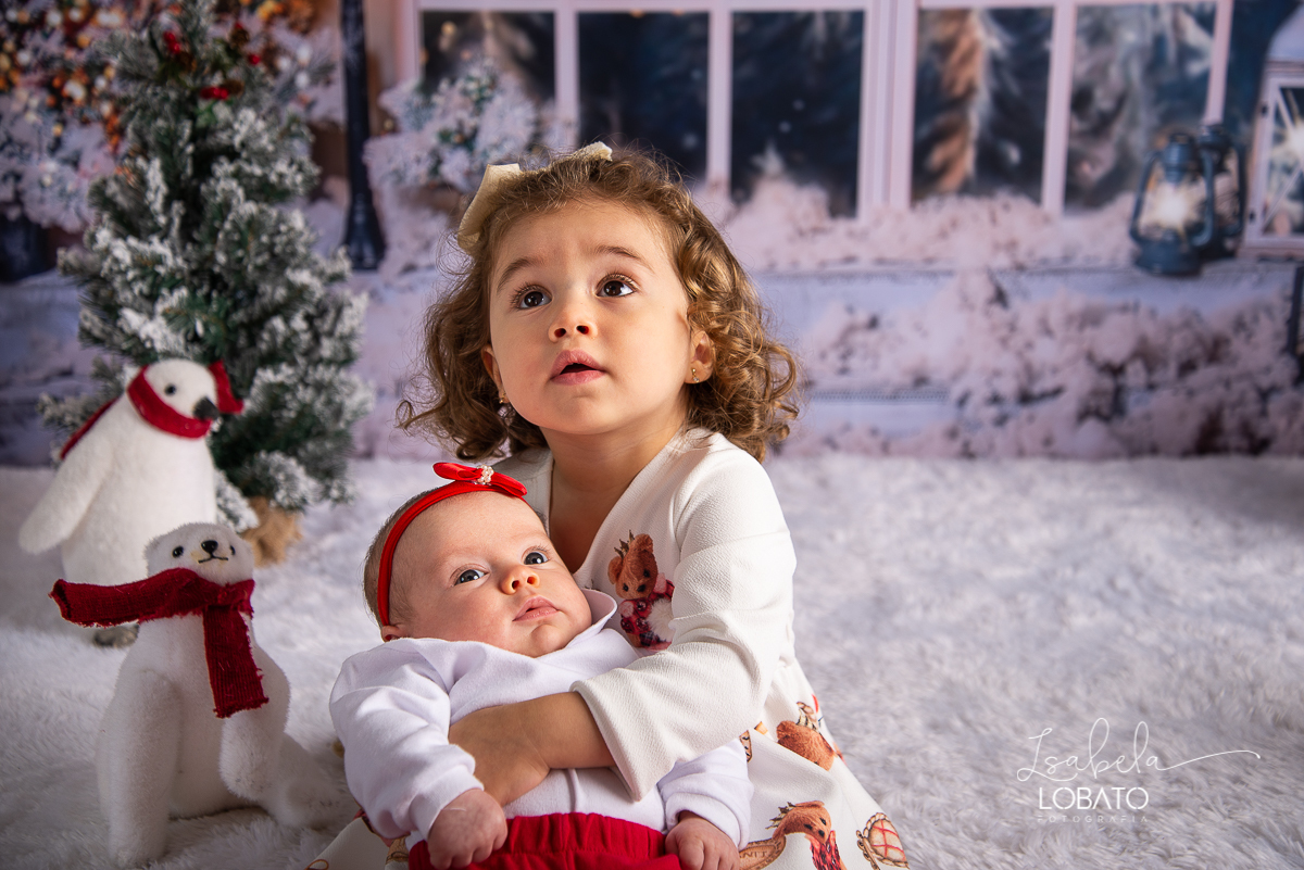 natal-2019-papai-noel-presente-de-natal-o-natal-vem-vindo-ceia-de-natal-neve-fotografia-de-natal-ensaio-fotografico-de-natal-fotografo-de-crianca-barbacena-mg-isabela-lobato-fotografia-melhores-fotografos-de-minas-gerais-estudio-fotografico-cenario-natal