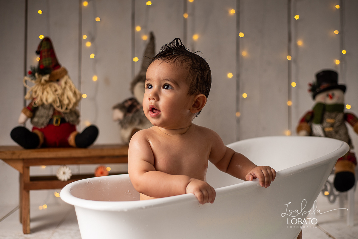 natal-2019-dezembro-2019-a-hora-do-banho-edicao-especial-de-natal-banho-de-bebe-brincadeira-de-crianca-ensaio-fotografico-de-natal-em-barbacena-minas-gerais-melhor-fotografo-infantil-isabela-lobato-fotografia-estudio-fotografico-em-barbacena-fotografa