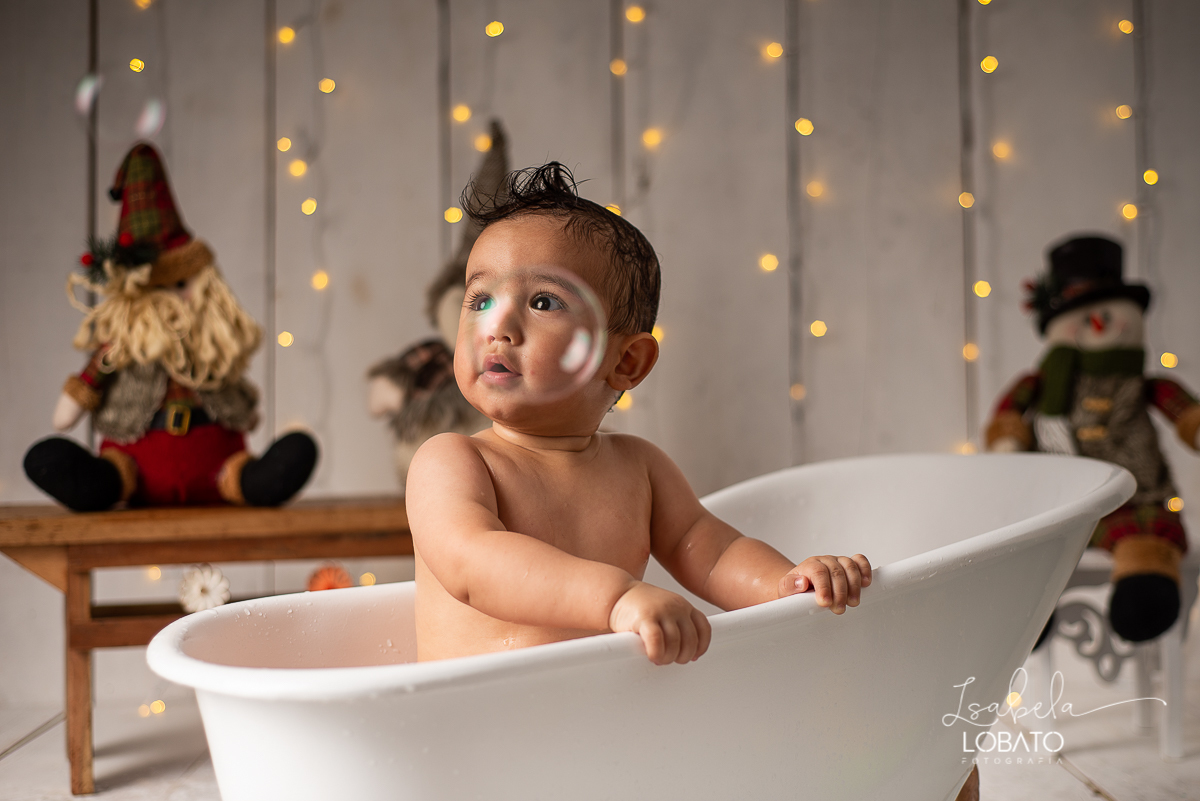 natal-2019-dezembro-2019-a-hora-do-banho-edicao-especial-de-natal-banho-de-bebe-brincadeira-de-crianca-ensaio-fotografico-de-natal-em-barbacena-minas-gerais-melhor-fotografo-infantil-isabela-lobato-fotografia-estudio-fotografico-em-barbacena-fotografa