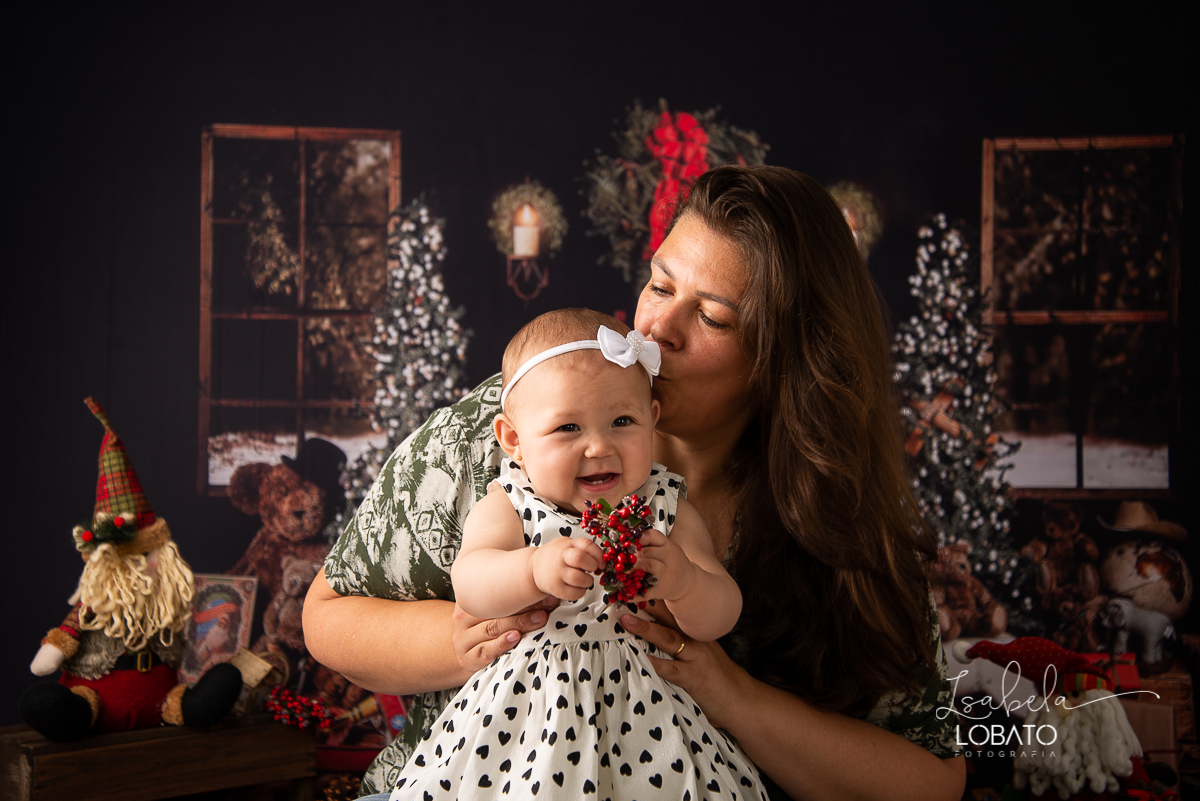 natal-2019-papai-noel-presente-de-natal-o-natal-vem-vindo-ceia-de-natal-neve-fotografia-de-natal-ensaio-fotografico-de-natal-fotografo-de-crianca-barbacena-mg-isabela-lobato-fotografia-melhores-fotografos-de-minas-gerais-estudio-fotografico-cenario-natal