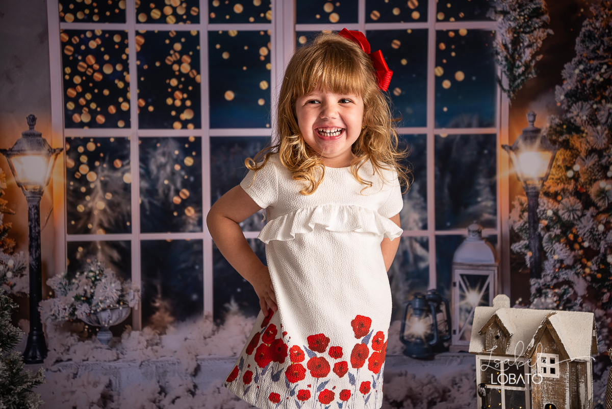 natal-2019-papai-noel-presente-de-natal-o-natal-vem-vindo-ceia-de-natal-neve-fotografia-de-natal-ensaio-fotografico-de-natal-fotografo-de-crianca-barbacena-mg-isabela-lobato-fotografia-melhores-fotografos-de-minas-gerais-estudio-fotografico-cenario-natal
