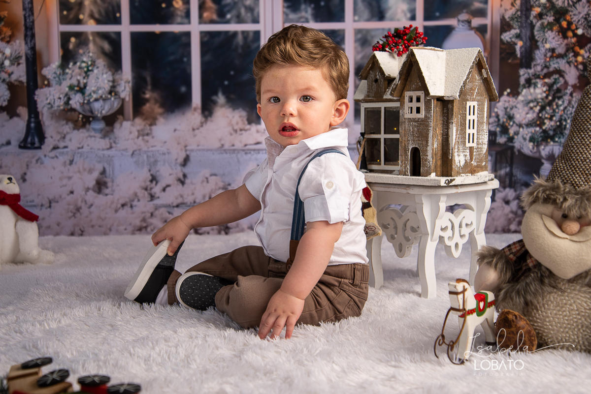 natal-2019-papai-noel-presente-de-natal-o-natal-vem-vindo-ceia-de-natal-neve-fotografia-de-natal-ensaio-fotografico-de-natal-fotografo-de-crianca-barbacena-mg-isabela-lobato-fotografia-melhores-fotografos-de-minas-gerais-estudio-fotografico-cenario-natal