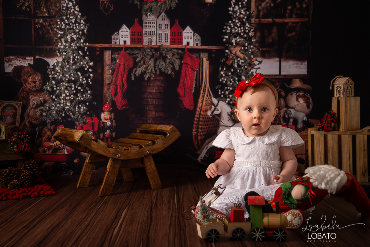 natal-2019-papai-noel-presente-de-natal-o-natal-vem-vindo-ceia-de-natal-neve-fotografia-de-natal-ensaio-fotografico-de-natal-fotografo-de-crianca-barbacena-mg-isabela-lobato-fotografia-melhores-fotografos-de-minas-gerais-estudio-fotografico-cenario-natal