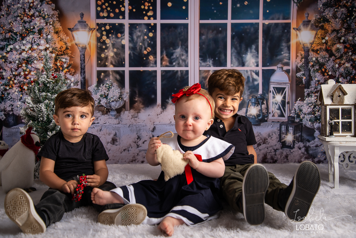 natal-2019-papai-noel-presente-de-natal-o-natal-vem-vindo-ceia-de-natal-neve-fotografia-de-natal-ensaio-fotografico-de-natal-fotografo-de-crianca-barbacena-mg-isabela-lobato-fotografia-melhores-fotografos-de-minas-gerais-estudio-fotografico-cenario-natal