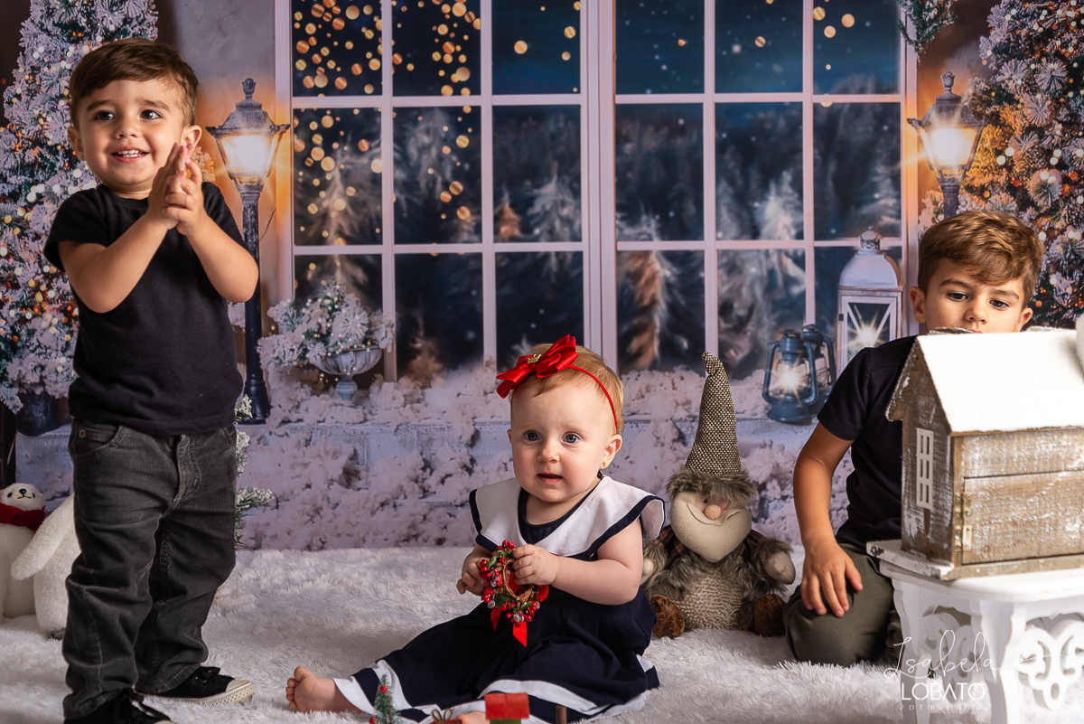natal-2019-papai-noel-presente-de-natal-o-natal-vem-vindo-ceia-de-natal-neve-fotografia-de-natal-ensaio-fotografico-de-natal-fotografo-de-crianca-barbacena-mg-isabela-lobato-fotografia-melhores-fotografos-de-minas-gerais-estudio-fotografico-cenario-natal