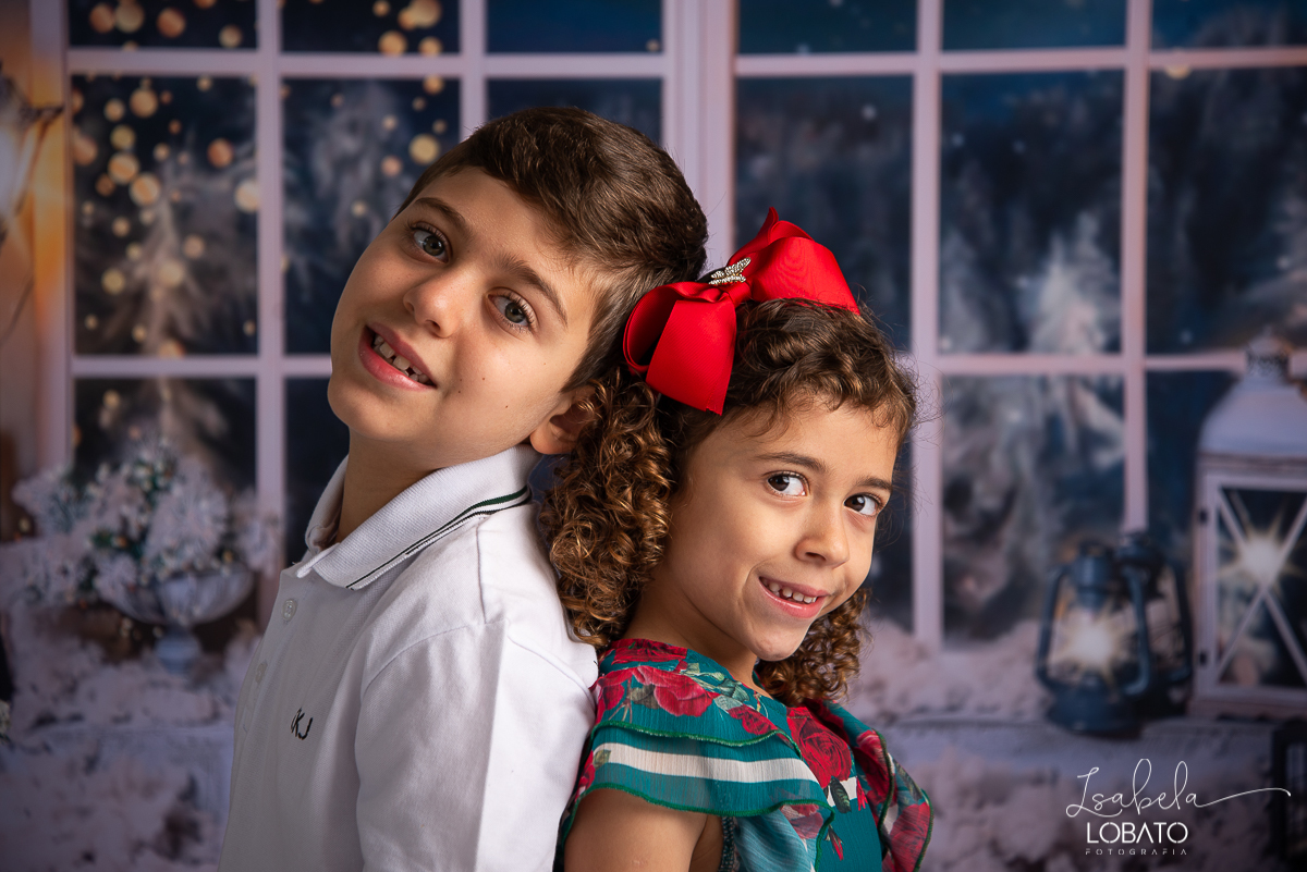 natal-2019-papai-noel-presente-de-natal-o-natal-vem-vindo-ceia-de-natal-neve-fotografia-de-natal-ensaio-fotografico-de-natal-fotografo-de-crianca-barbacena-mg-isabela-lobato-fotografia-melhores-fotografos-de-minas-gerais-estudio-fotografico-cenario-natal