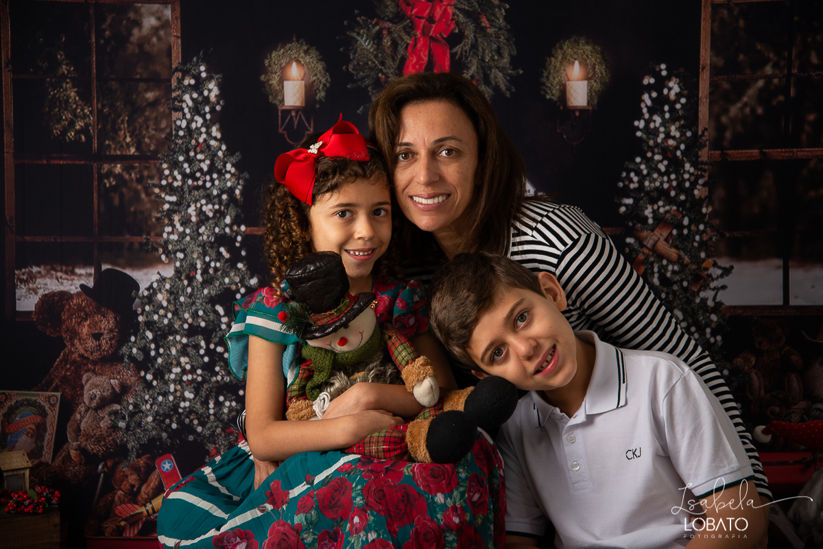 natal-2019-papai-noel-presente-de-natal-o-natal-vem-vindo-ceia-de-natal-neve-fotografia-de-natal-ensaio-fotografico-de-natal-fotografo-de-crianca-barbacena-mg-isabela-lobato-fotografia-melhores-fotografos-de-minas-gerais-estudio-fotografico-cenario-natal