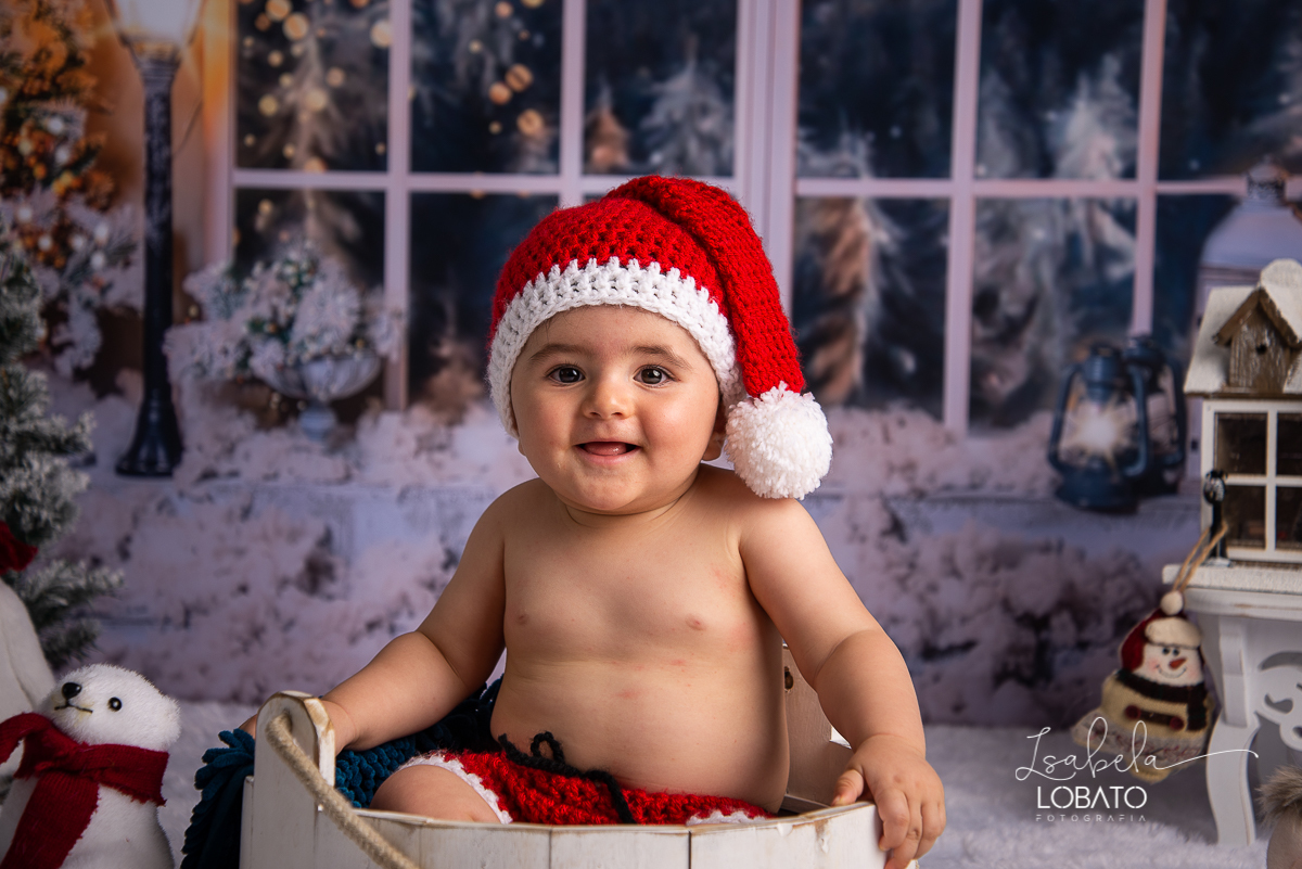 natal-2019-papai-noel-presente-de-natal-o-natal-vem-vindo-ceia-de-natal-neve-fotografia-de-natal-ensaio-fotografico-de-natal-fotografo-de-crianca-barbacena-mg-isabela-lobato-fotografia-melhores-fotografos-de-minas-gerais-estudio-fotografico-cenario-natal