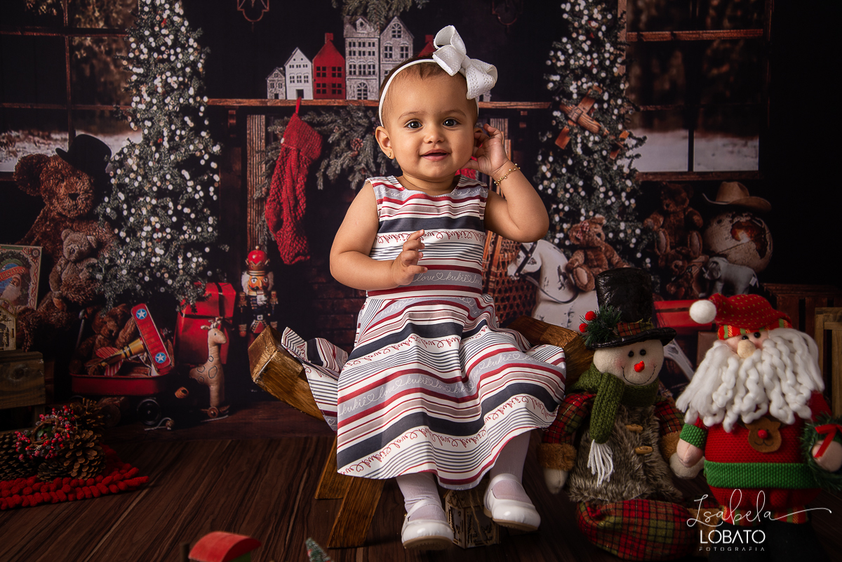 natal-2019-papai-noel-presente-de-natal-o-natal-vem-vindo-ceia-de-natal-neve-fotografia-de-natal-ensaio-fotografico-de-natal-fotografo-de-crianca-barbacena-mg-isabela-lobato-fotografia-melhores-fotografos-de-minas-gerais-estudio-fotografico-cenario-natal