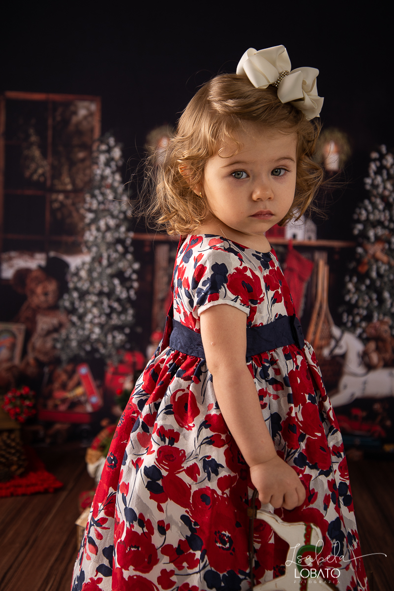 natal-2019-papai-noel-presente-de-natal-o-natal-vem-vindo-ceia-de-natal-neve-fotografia-de-natal-ensaio-fotografico-de-natal-fotografo-de-crianca-barbacena-mg-isabela-lobato-fotografia-melhores-fotografos-de-minas-gerais-estudio-fotografico-cenario-natal