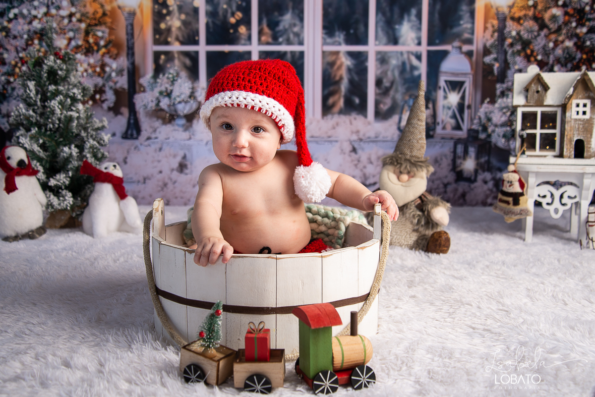 natal-2019-papai-noel-presente-de-natal-o-natal-vem-vindo-ceia-de-natal-neve-fotografia-de-natal-ensaio-fotografico-de-natal-fotografo-de-crianca-barbacena-mg-isabela-lobato-fotografia-melhores-fotografos-de-minas-gerais-estudio-fotografico-cenario-natal