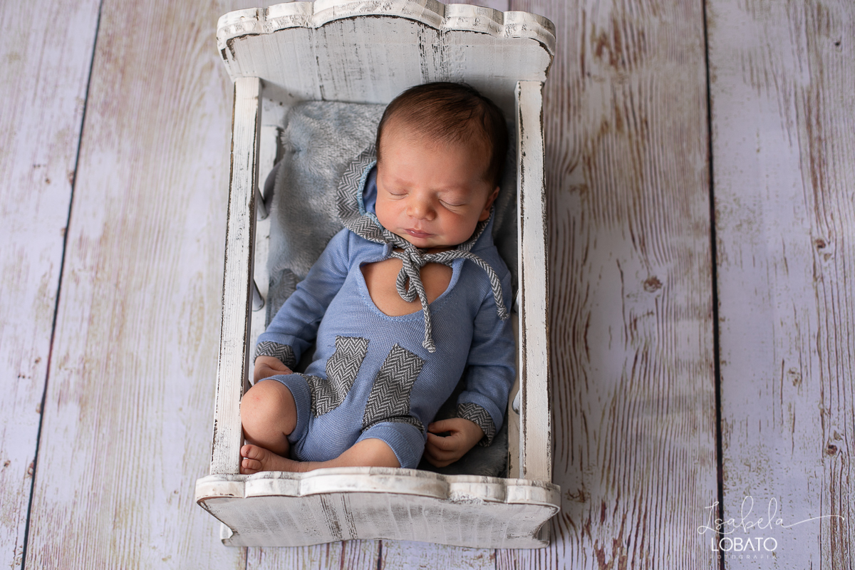 ensaio-newborn-fotografia-newborn-bebe-recem-nascido-bebe-de-6-dias-newborn-mundo-azul-belo-horizonte-fotografia-de-bebes-fotografos-em-barbacena-isabela-lobato-fotografia-melhores-fotografos-de-minas-gerais-fotografa-infantil-fotografa-de-bebes-barbacena