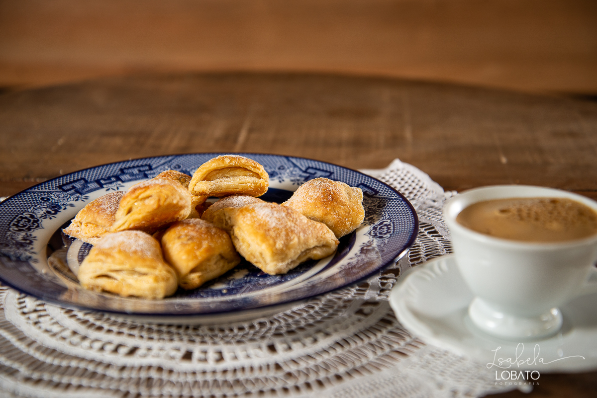 fotografia-gourmet-foto-culinaria-foto-de-comida-food-photograph-paes-sonhos-tortas-pao-de-queijo-mineiro-a-melhor-padaria-foto-de-pao-foto-de-sonho-cereja-bolo-de-churros-pastel-pudim-coxinhas-suco-de-laranja-foto-de-dar-agua-na-boca-isabela-lobato-fotos