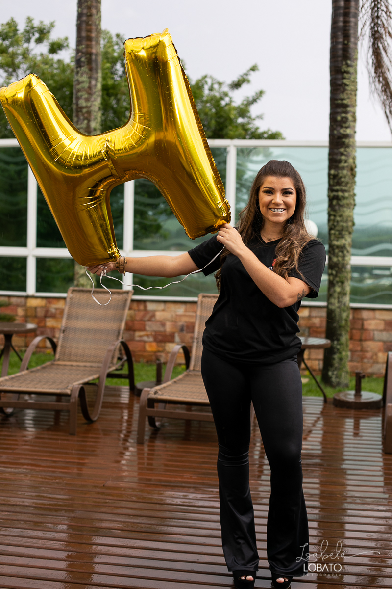 ensaio-fotografico-feminino-ensaio-externo-formatura-curso-de-hotelaria-hotel-em-barbacena-hotel-grogoto-hotel-escola-senac-barbacena-formatura-beca-fotografo-em-barbacena-isabela-lobato-fotografia-estudio-fotografico-em-barbacena-ensaio-feminino