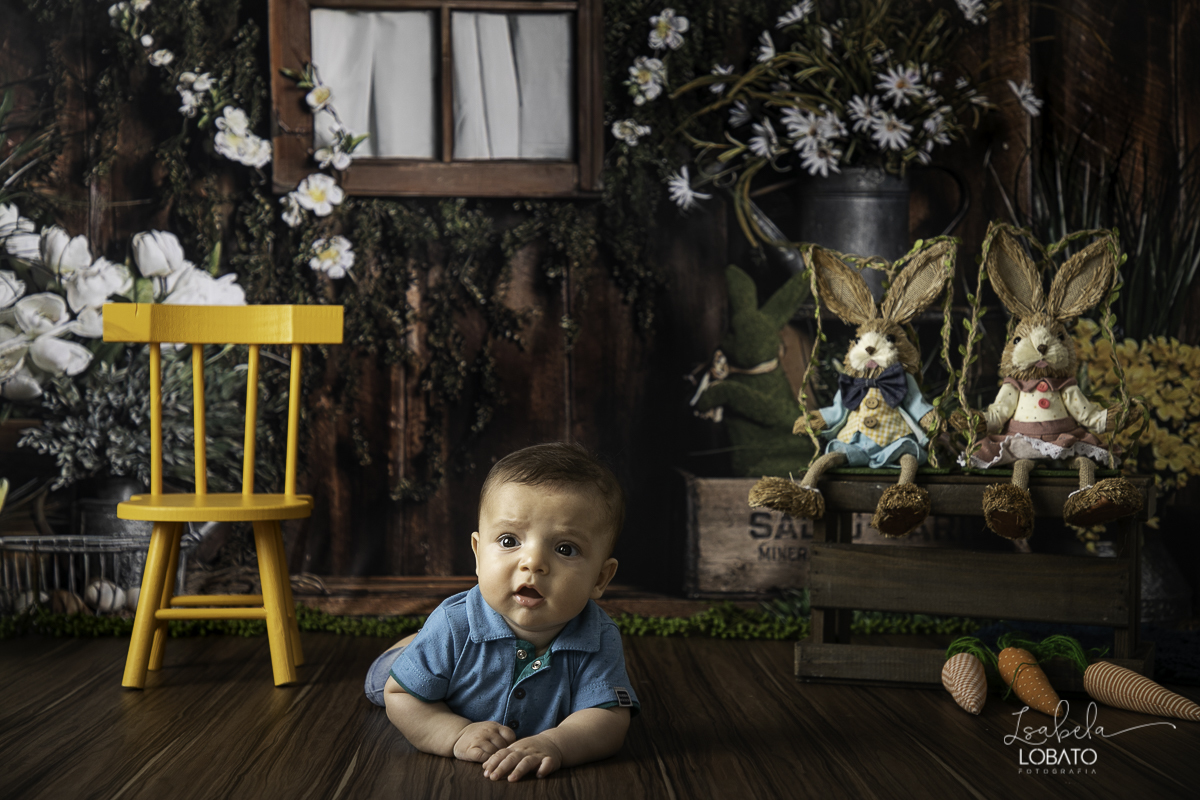pascoa-2020-sessao-fotografica-de-pascoa-mini-sessao-fotografica-de-pascoa-2020-coelhinho-da-pascoa-o-que-trazes-para-mim-ovos-de-pascoa--fotografia-infantil-em-barbacena-estudio-fotografico-em-barbacena-isabela-lobato-fotografia-foto-de-crianca-pascoa-bq