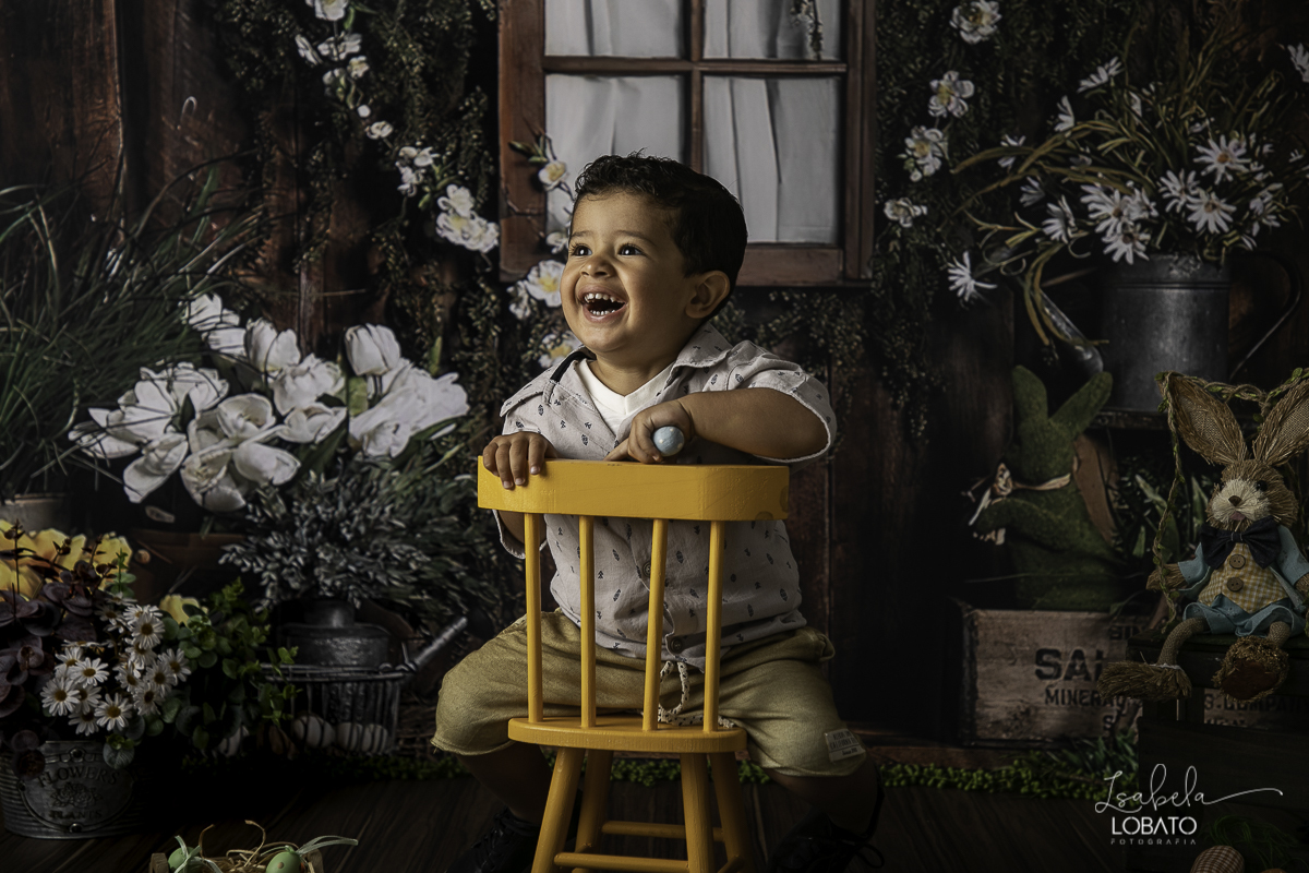 ensaio-fotografico-de-pascoa-fotografia-de-crianca-mini-sessao-fotografica-fotografia-de-bebes-estudio-fotografico-isabela-lobato-fotografia-coelhinho-da-pascoa-mini-sessao-fotografica-de-pascoa-2020-melhor-fotografo-de-barbacena-isabela-lobato-fotografia