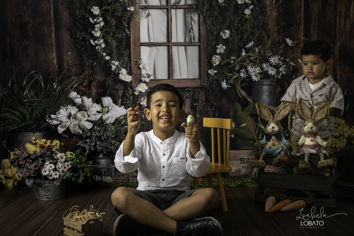 ensaio-fotografico-de-pascoa-fotografia-de-crianca-mini-sessao-fotografica-fotografia-de-bebes-estudio-fotografico-isabela-lobato-fotografia-coelhinho-da-pascoa-mini-sessao-fotografica-de-pascoa-2020-melhor-fotografo-de-barbacena-isabela-lobato-fotografia