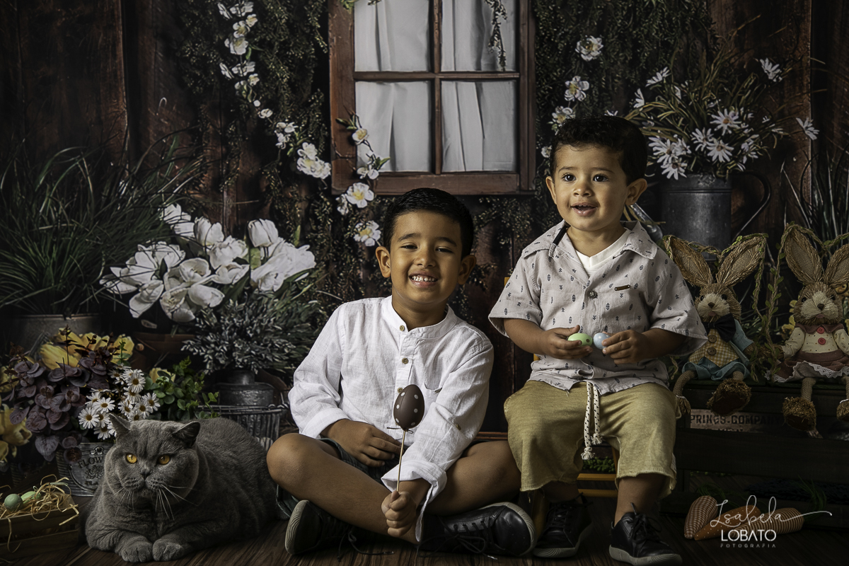 ensaio-fotografico-de-pascoa-fotografia-de-crianca-mini-sessao-fotografica-fotografia-de-bebes-estudio-fotografico-isabela-lobato-fotografia-coelhinho-da-pascoa-mini-sessao-fotografica-de-pascoa-2020-melhor-fotografo-de-barbacena-isabela-lobato-fotografia
