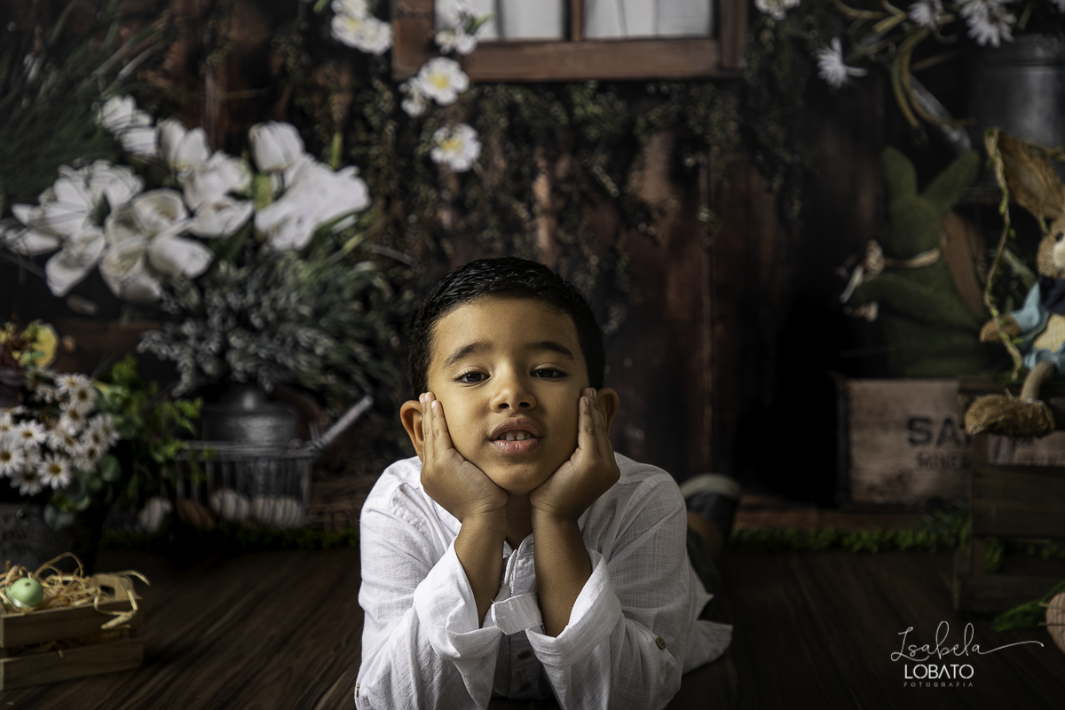 ensaio-fotografico-de-pascoa-fotografia-de-crianca-mini-sessao-fotografica-fotografia-de-bebes-estudio-fotografico-isabela-lobato-fotografia-coelhinho-da-pascoa-mini-sessao-fotografica-de-pascoa-2020-melhor-fotografo-de-barbacena-isabela-lobato-fotografia