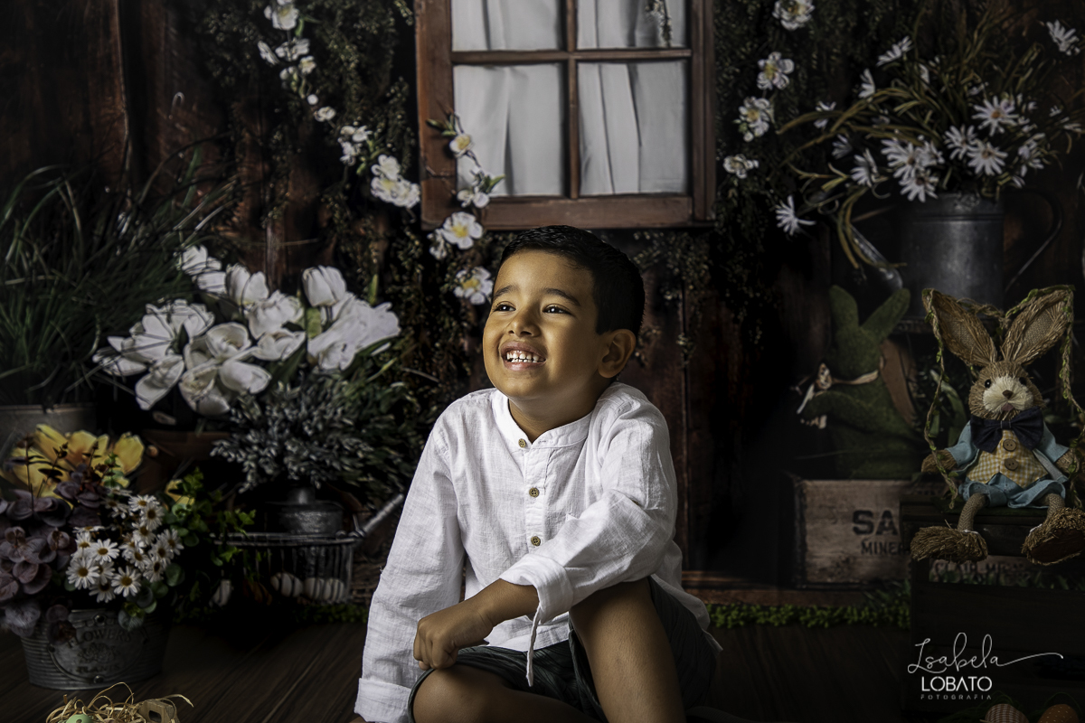 ensaio-fotografico-de-pascoa-fotografia-de-crianca-mini-sessao-fotografica-fotografia-de-bebes-estudio-fotografico-isabela-lobato-fotografia-coelhinho-da-pascoa-mini-sessao-fotografica-de-pascoa-2020-melhor-fotografo-de-barbacena-isabela-lobato-fotografia
