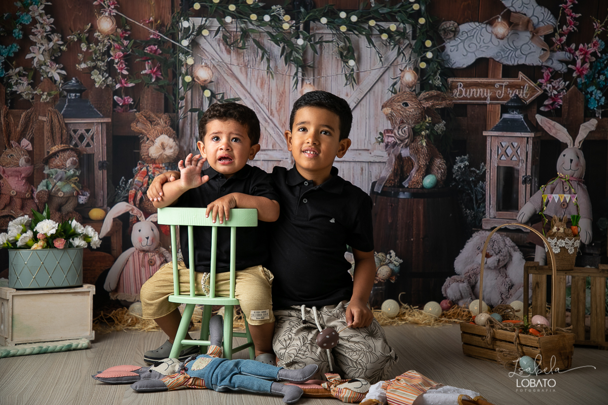 ensaio-fotografico-de-pascoa-fotografia-de-crianca-mini-sessao-fotografica-fotografia-de-bebes-estudio-fotografico-isabela-lobato-fotografia-coelhinho-da-pascoa-mini-sessao-fotografica-de-pascoa-2020-melhor-fotografo-de-barbacena-isabela-lobato-fotografia