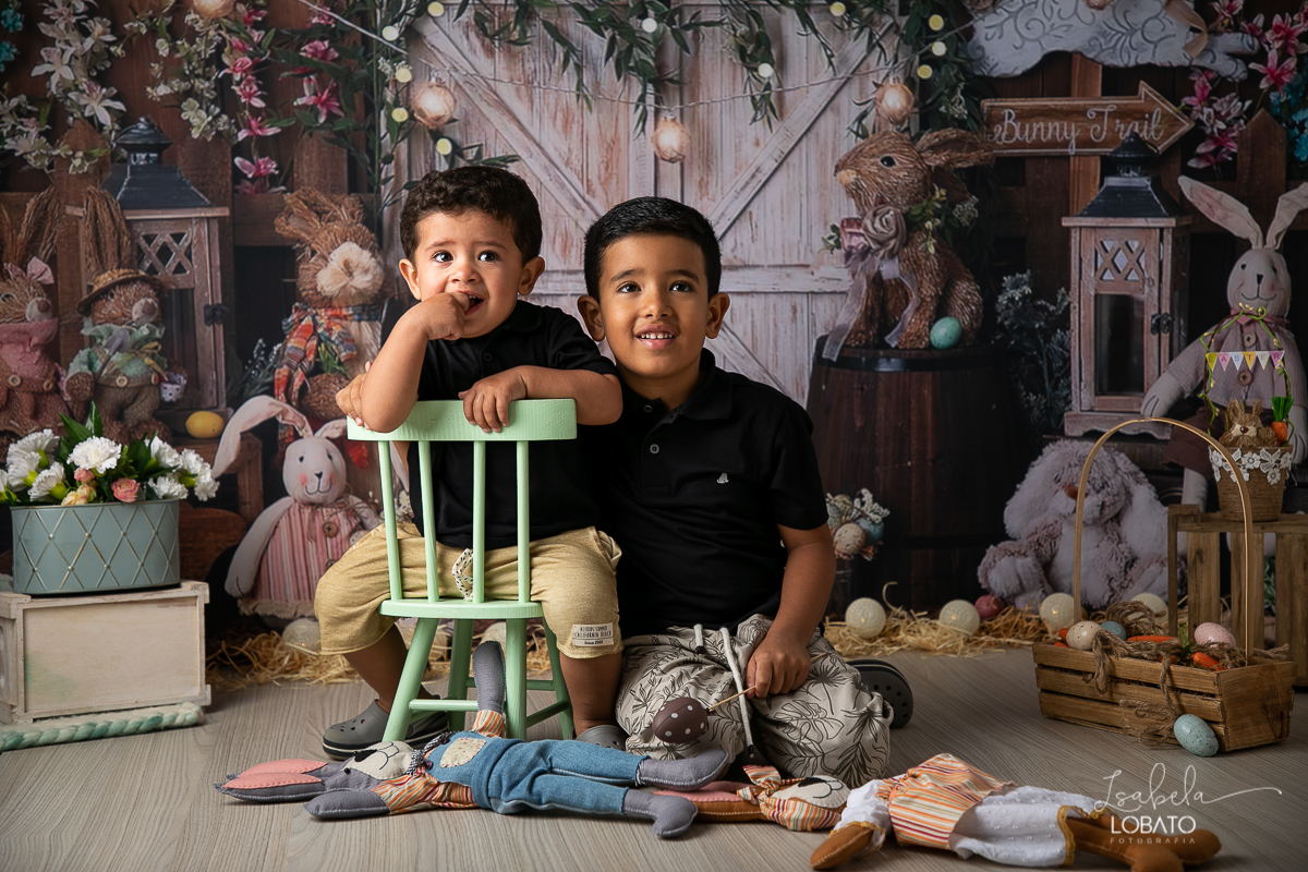 ensaio-fotografico-de-pascoa-fotografia-de-crianca-mini-sessao-fotografica-fotografia-de-bebes-estudio-fotografico-isabela-lobato-fotografia-coelhinho-da-pascoa-mini-sessao-fotografica-de-pascoa-2020-melhor-fotografo-de-barbacena-isabela-lobato-fotografia