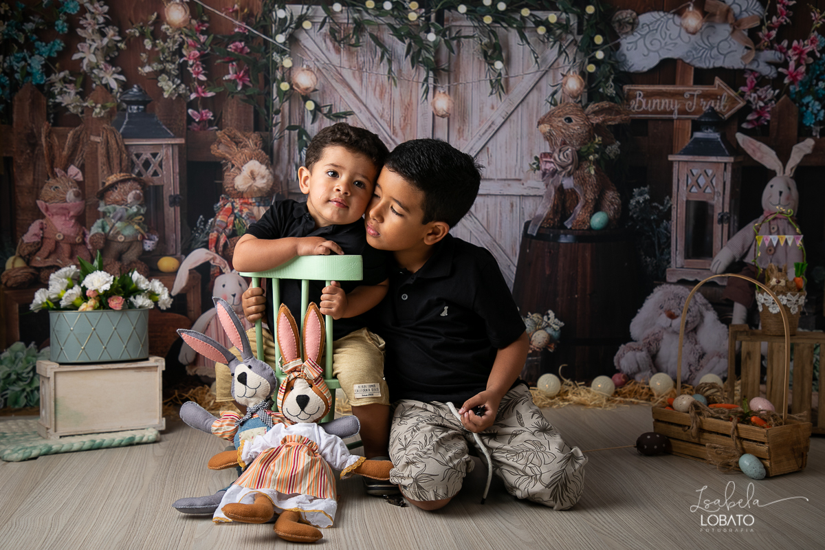 ensaio-fotografico-de-pascoa-fotografia-de-crianca-mini-sessao-fotografica-fotografia-de-bebes-estudio-fotografico-isabela-lobato-fotografia-coelhinho-da-pascoa-mini-sessao-fotografica-de-pascoa-2020-melhor-fotografo-de-barbacena-isabela-lobato-fotografia