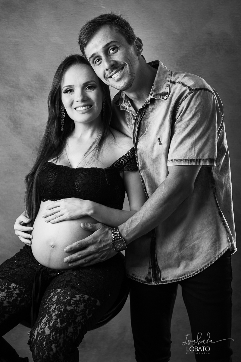 ensaio-gestante-fotografia-de-gestante-fotos-de-gravida-gravidez-estado-de-plenitude-roupa-de-gestante-barriga-de-gravida-doce-espera-estudio-fotografico-em-barbacena-isabela-lobato-fotografia-melhor-fotografo-de-barbacena-isabela-lobato