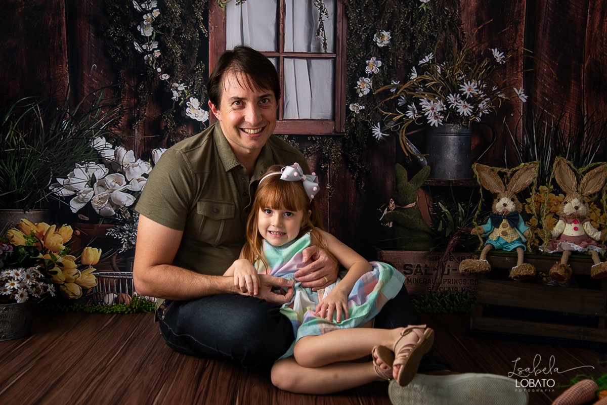 pascoa-2020-sessao-fotografica-de-pascoa-mini-sessao-fotografica-de-pascoa-2020-coelhinho-da-pascoa-o-que-trazes-para-mim-ovos-de-pascoa--fotografia-infantil-em-barbacena-estudio-fotografico-em-barbacena-isabela-lobato-fotografia-foto-de-crianca-pascoa-bq