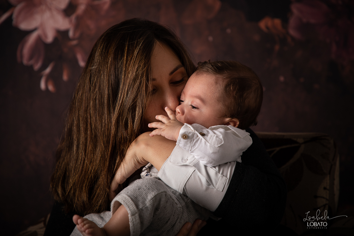 amor-de-mae-dia-das-maes-2020-mae-eu-te-amo-ensaio-fotografico-de-dia-das-maes-meu-mundo-azul-meu-coracao-fora-do-peito-maternidade-meus-filhos-amor-maior-ensaio-das-maes-fotografo-em-barbacena-melhores-fotografos-de-barbacena-isabela-lobato-fotografia