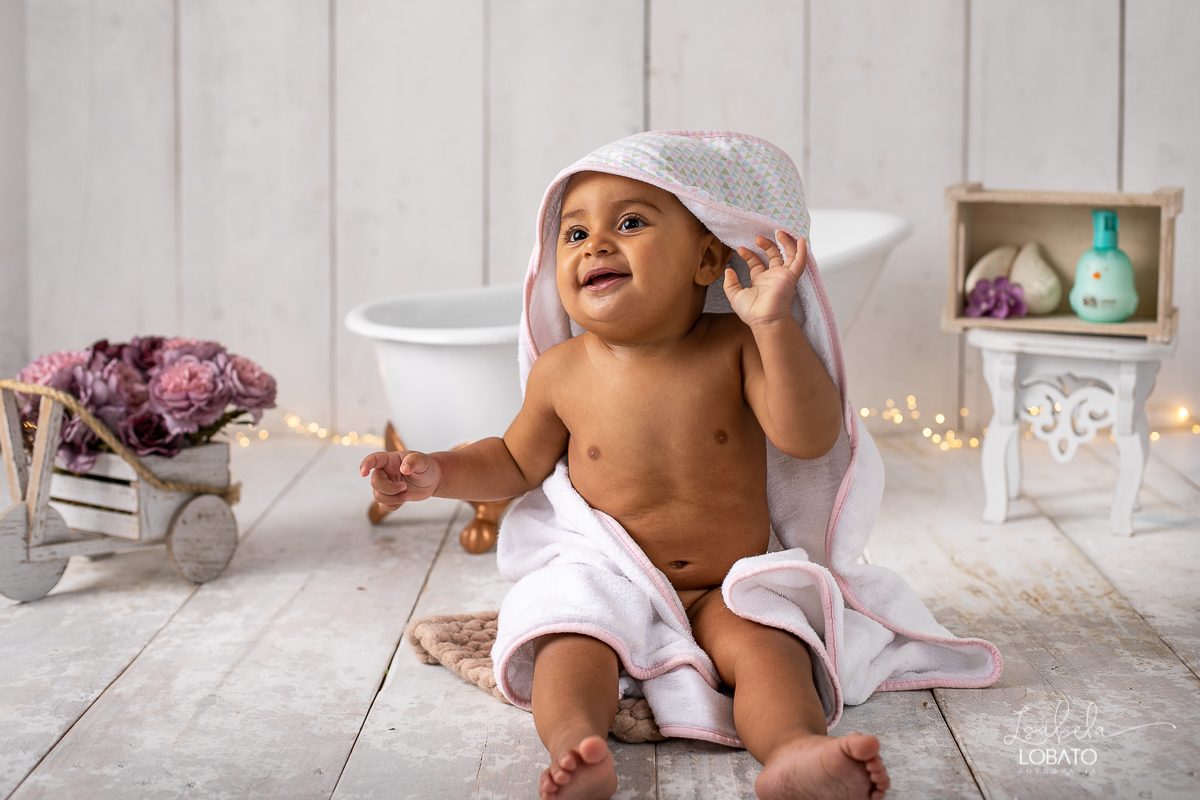 a-hora-do-banho-de-bebe-splash-baby-boty-boticario-lefotick-proprs-do-ben-acompanhamento-fotografico-de-bebe-estudio-fotografico-em-barbacena-isabela-lobato-fotografia-ensaio-fotografico-de-bebes-bolinhas-de sabao-bebe-jhonson-melhor-fotografo-barbacena