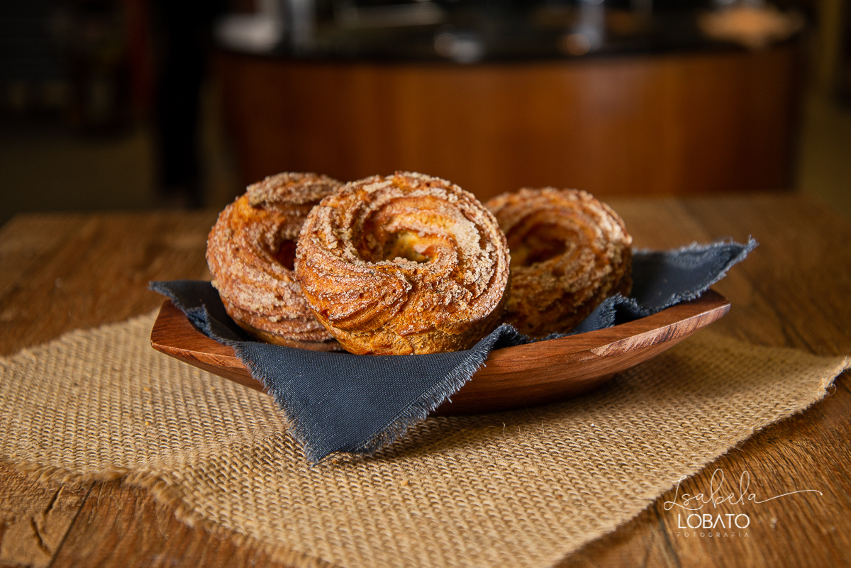 fotografia-de-alimentos-foto-de-comida-gastronomia-gastroart-paes-padaria-pao-frances-bolos-tortas-pao-doce-pao-de-queijo-fotografa-de-alimentos-foodphoto-foodies-foto-gourmet-fotografia-de-gastronomia-fotografo-de-alimentos-brasil-isabela-lobato-fotos