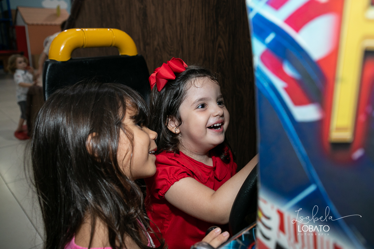 festa-de-aniversario-tema-da-festa-turma-da-monica-cebolinha-cascao-franjinha-magali-festa-da-turma-da-monica-buffet-enjoy-belo-horizonte-minas-gerais-fotografa-de-aniversario-infantil-em-isabela-lobato-fotografia-show-de-magica-parabens-fotografa-infanti