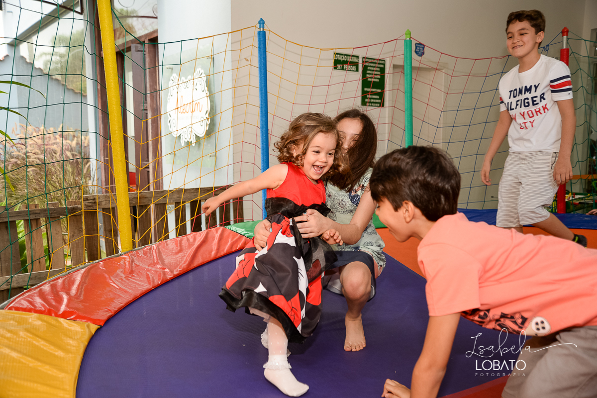 festa-de-aniversario-infantil-salao-de-festas-alecrim-barbacena-festa-da-minnie-decoracao-de-festa-minnie-anivesrsario-dois-anos-fotografa-de-aniversario-infantil-em-barbacena-isabela-lobato-fotografia-melhores-fotografos-de-barbacena-isabela-lobato-fotos