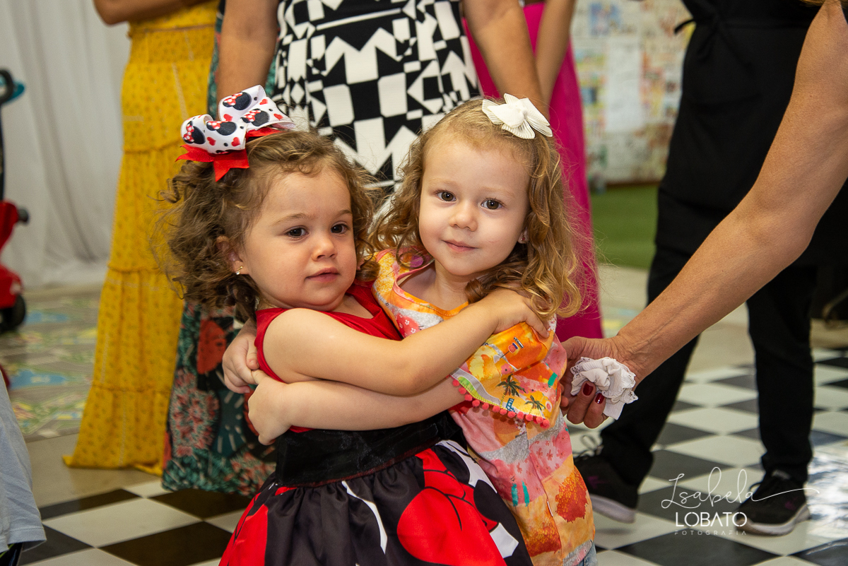 festa-de-aniversario-infantil-salao-de-festas-alecrim-barbacena-festa-da-minnie-decoracao-de-festa-minnie-anivesrsario-dois-anos-fotografa-de-aniversario-infantil-em-barbacena-isabela-lobato-fotografia-melhores-fotografos-de-barbacena-isabela-lobato-fotos