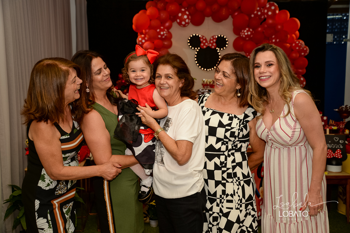 festa-de-aniversario-infantil-salao-de-festas-alecrim-barbacena-festa-da-minnie-decoracao-de-festa-minnie-anivesrsario-dois-anos-fotografa-de-aniversario-infantil-em-barbacena-isabela-lobato-fotografia-melhores-fotografos-de-barbacena-isabela-lobato-fotos