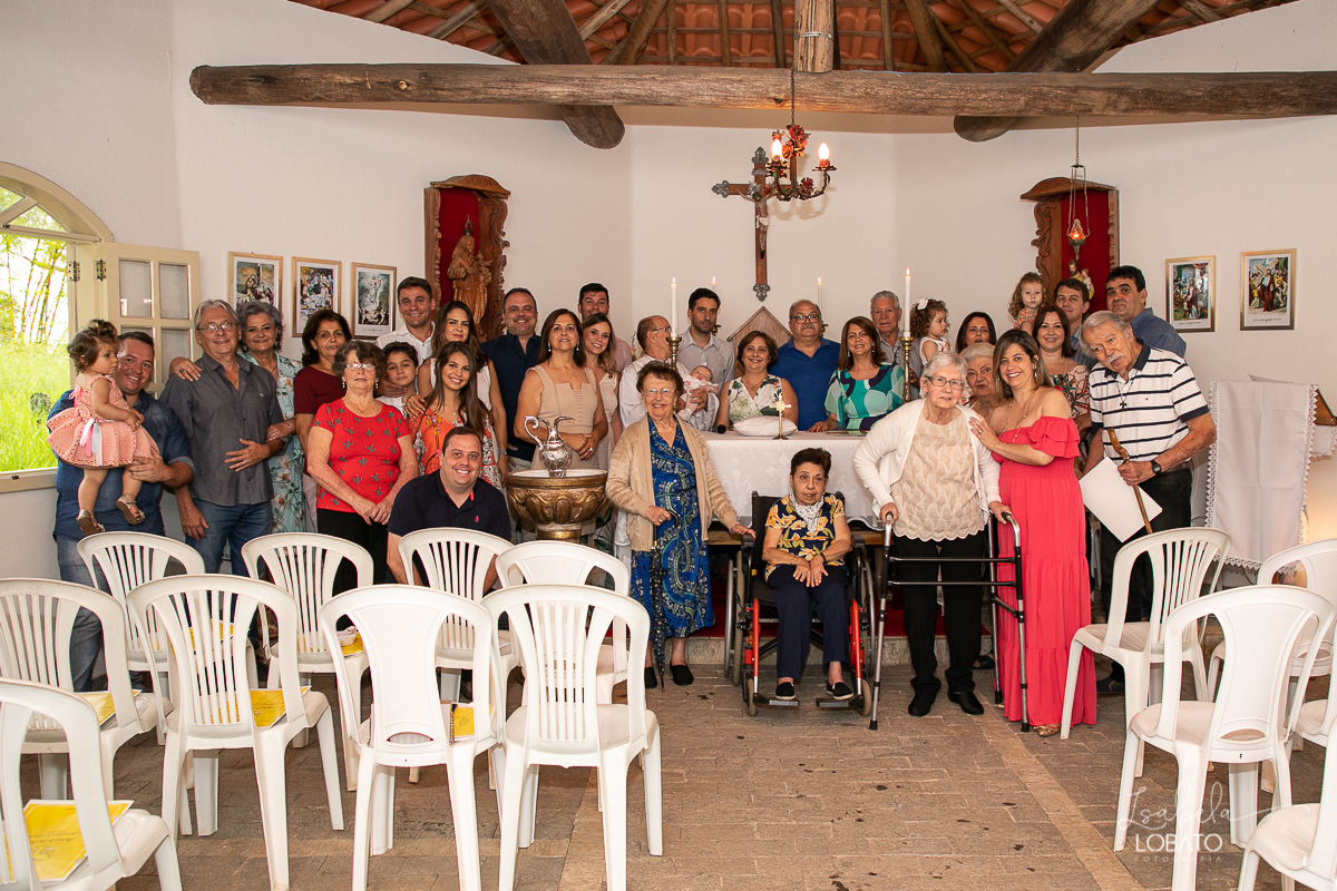 fotografia-de-batizado-em-barbacena-isabela-lobato-fotografia-melhores-fotografos-de-barbacena-fotografa-infantil-isabela-lobato-batizado-em-barbacena-eventos-em-barbacena-estudio-fotografico-em-barbacena-isabela-lobato-fotografia-sacramento-do-batismo