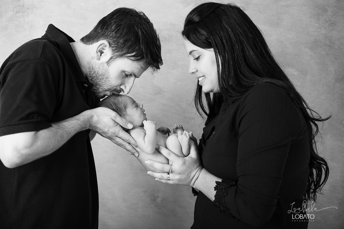 ensaio-newborn-fotografia-de-recem-nascido-fotografia-de-bebes-newborn-fotografa-de-recem-nascido-em-barbacena-isabela-lobato-fotografia-melhor-fotografa-infantil-de-barbacena-estudio-fotografico-isabela-lobato-fotografia-bebe-fotografa-de-bebes-barbacena