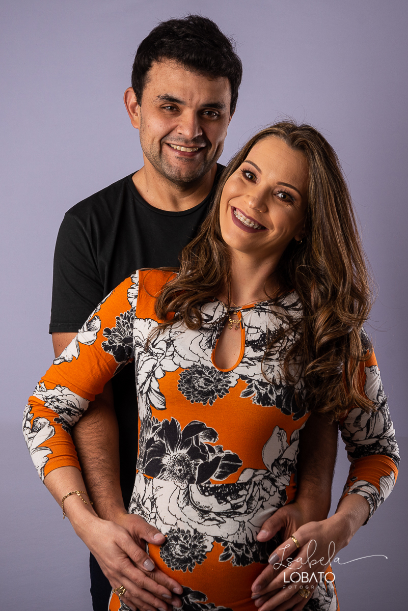 ensaio-fotografico-gestante-esnaio-em-estudio-gravidez-fotos-de-gestante-fotos-de-gravidas-roupa-de-gestante-meu-mundo-azul-fotografa-de-gestante-em-barbacena-isabela-lobato-fotografia-estudio-fotografico-em-barbacena-melhor-fotografa-de-gestante-bq-mg