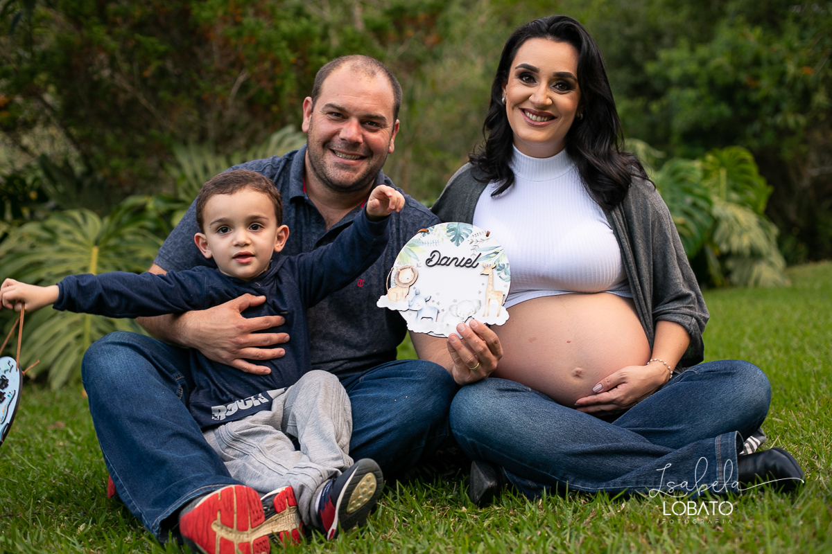 Fotografa-de-gestante-em-barbacena-fotografia-de-gravida-ensaio-gestante-em-barbacena-roupa-de-gravida-melhor-fotografa-de-gestante-em-barbacena-isabela-lobato-fotografia-barbacena-cidade-das-rosas-pregnancy-pregnant-park-hotel-mantiqueira-em-barbacena