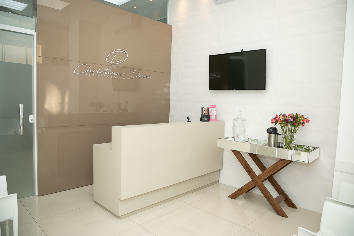 foto-publicidade-consultorio-medico-dermatologista-dra-christiane-dani-em-barbacena-botox-em-barbacena-fotografa-de-publicidade-isabela-lobato-mkt-marketing-digital-fotografia-profissional-isabela-lobato-fotografia-estudio-fotografico