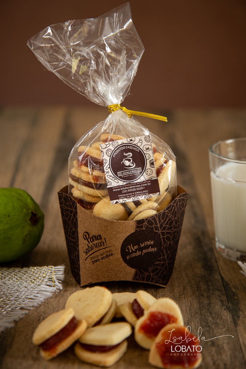 fotografia-gourmet-fotografa-especializada-em-foto-de-comida-fotografo-de-gastronomia-isabela-lobato-fotografia-de-alimentos-food-photo-foodies-biscoistos-caseiros-de-minas-gerais-cookies-biscoito-de-coco-casadinho-amanteigado-suspiro-pimentinha-rosquinha